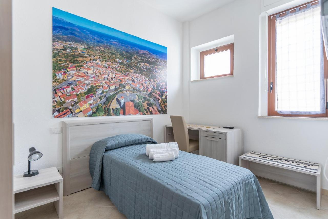 Hotel Dei Tacchi Osini Eksteriør billede